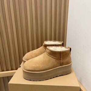 UGG Womens classic ultra mini platform boots Chestnut